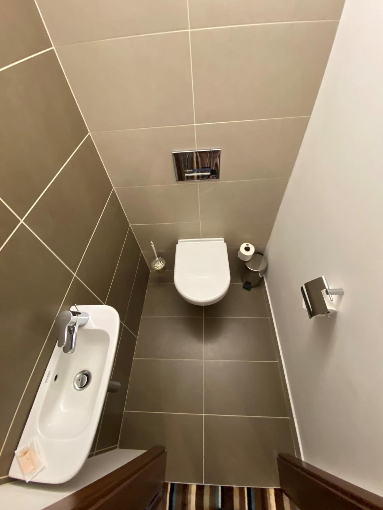 לביצה Business Hotel Astrum Laus מראה חיצוני תמונה