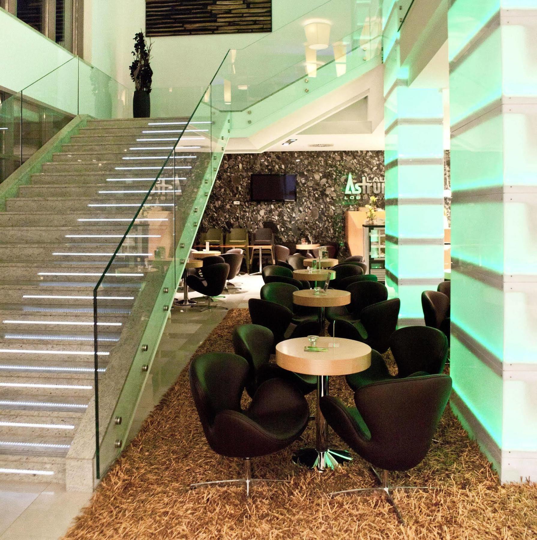 לביצה Business Hotel Astrum Laus מראה חיצוני תמונה